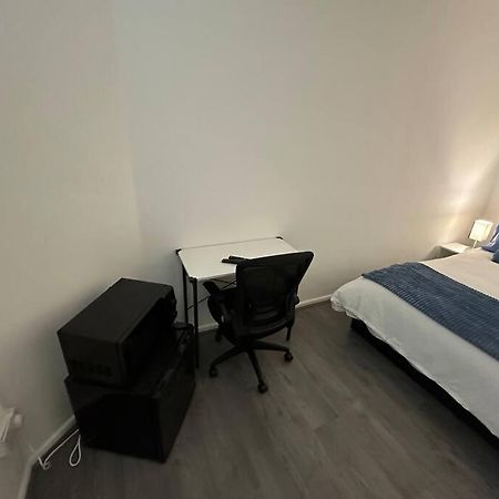 Small Cozy Private Bedroom Zone1 London Eksteriør billede